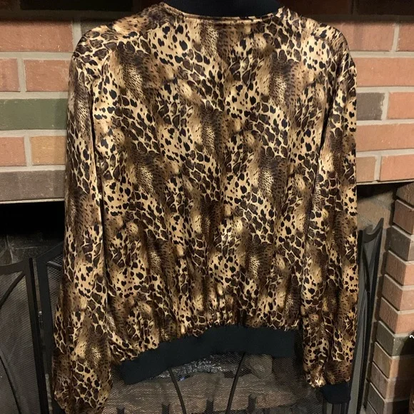 XL 100% Silk cheetah leopard print bomber jacket - Picture 3 of 14